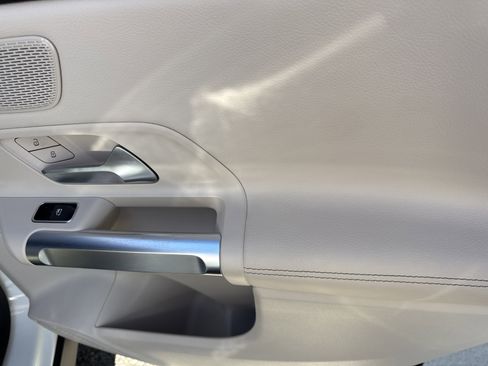 Certified 2025 Mercedes-Benz GLB 250 GLB 250 image 15