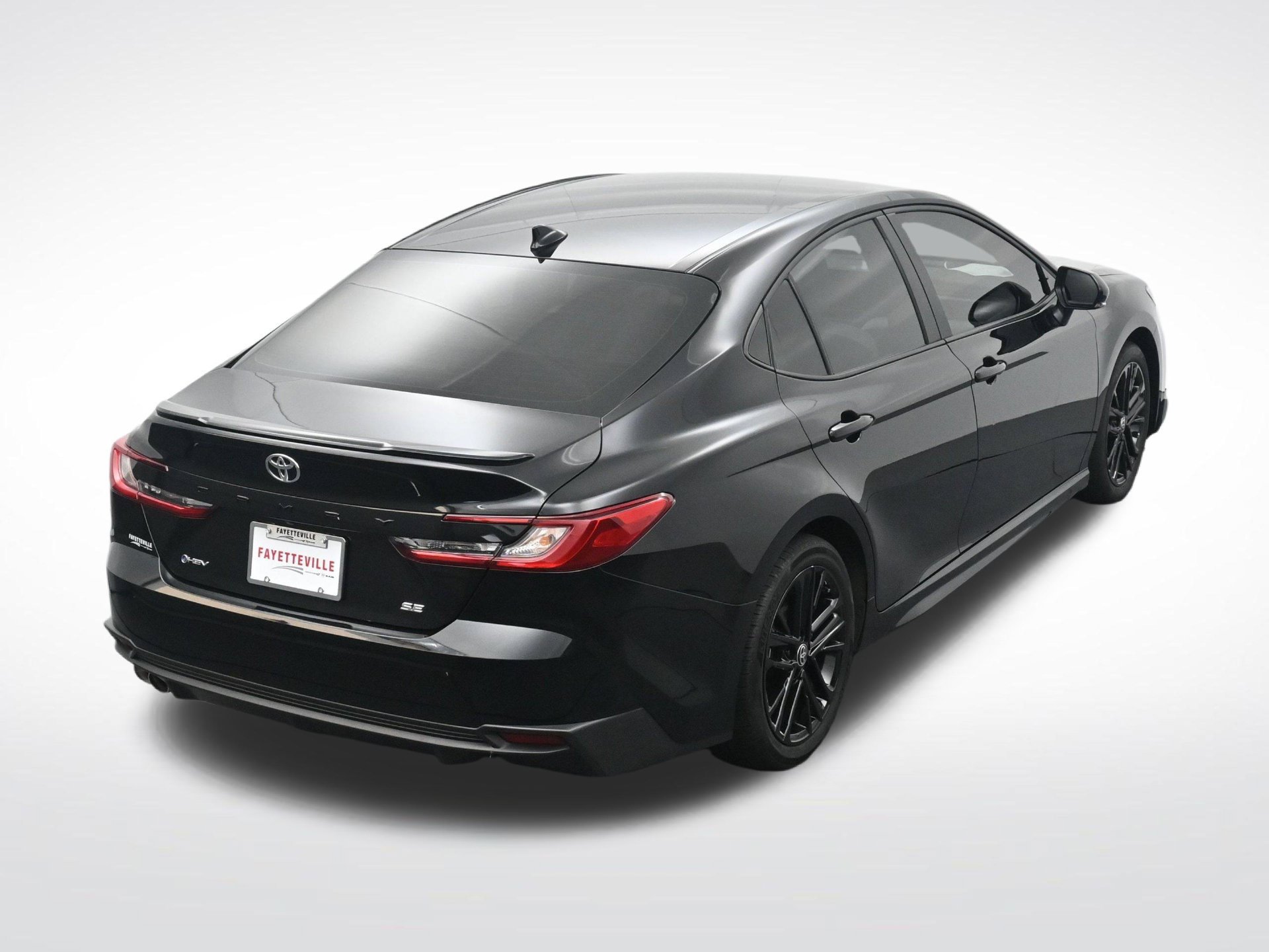 Used 2025 Toyota Camry SE w/ Multimedia Upgrade Package FWD image 25