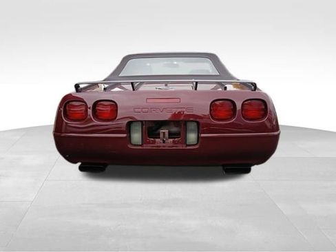 Used 1993 Chevrolet Corvette Convertible image 7