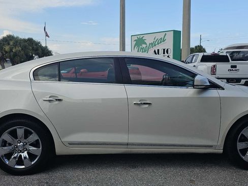 Used 2011 Buick LaCrosse CXL AWD/4WD image 6