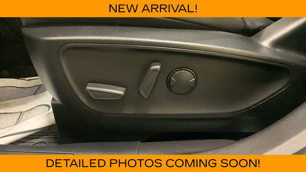 Certified 2023 Ford Escape Platinum w/ Premium Technology Package AWD/4WD image 31