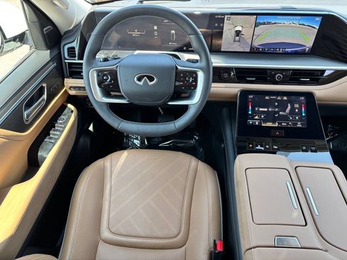 Certified 2025 INFINITI QX80 Luxe AWD/4WD image 13