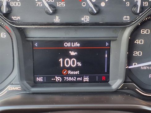 Used 2019 GMC Sierra 1500 SLT image 37