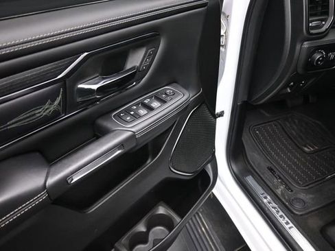 Used 2023 RAM 1500 Limited w/ Body Color Bumper Group AWD/4WD image 14