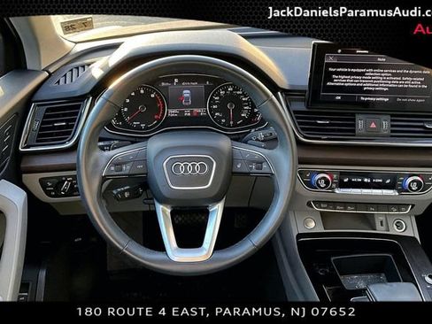 Certified 2023 Audi Q5 2.0T Premium w/ Convenience Package AWD/4WD image 5