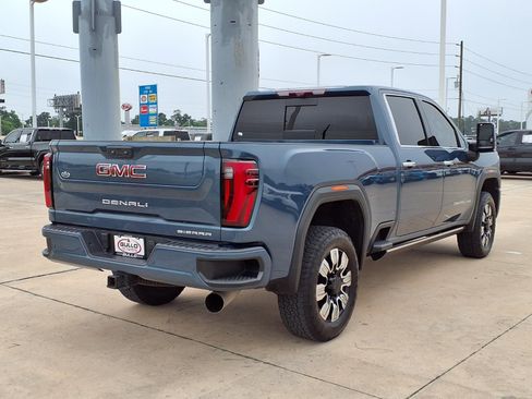 Used 2024 GMC Sierra 2500 Denali w/ Denali Reserve Package AWD/4WD image 6