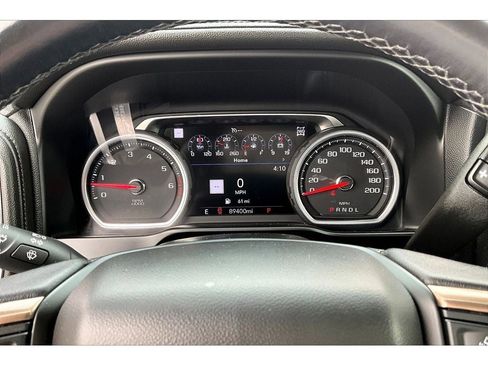 Used 2022 Chevrolet Silverado 1500 High Country AWD/4WD image 23