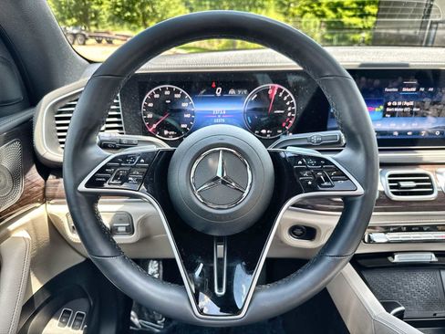 Used 2026 Mercedes-Benz GLE 450e 4MATIC image 21