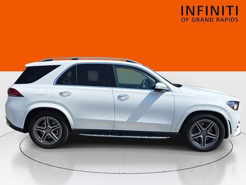 Used 2023 Mercedes-Benz GLE 450 4MATIC image 4