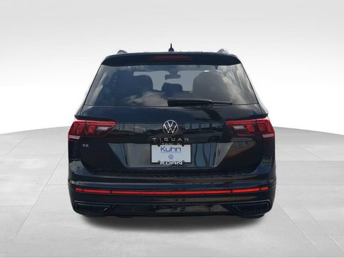 Certified 2022 Volkswagen Tiguan SE R-Line FWD image 5