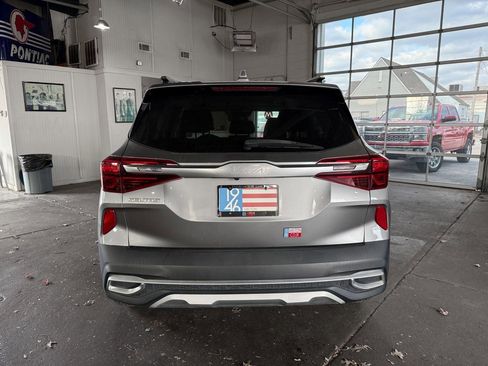 Used 2023 Kia Seltos S w/ Navigation Package image 19