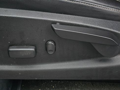 Used 2016 GMC Canyon SLT w/ Trailering Package image 27