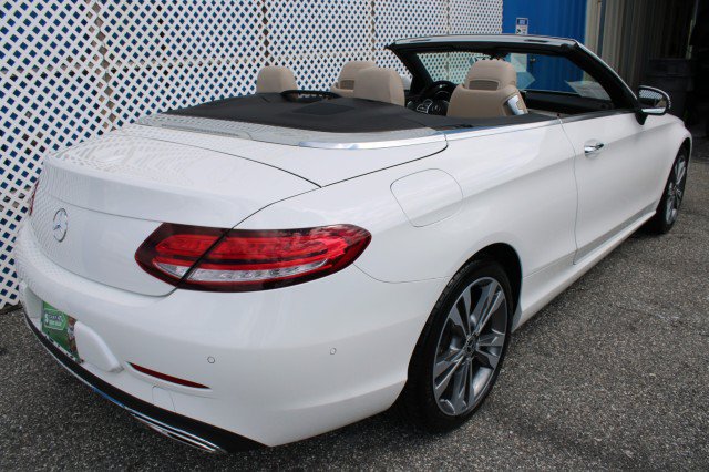 Used 2019 Mercedes-Benz C 300 Cabriolet image 3