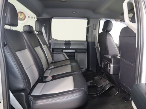 Used 2018 Ford F150 XLT AWD/4WD image 13