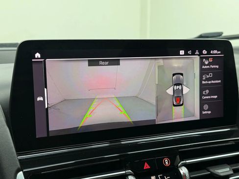 Used 2023 BMW M850i xDrive Coupe image 28