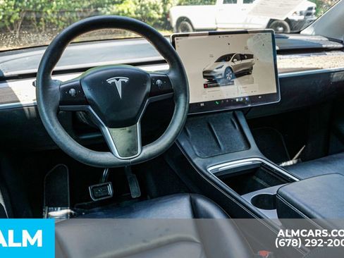 Used 2023 Tesla Model Y Long Range AWD/4WD image 27