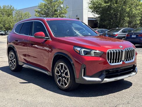 Used 2026 BMW X1 xDrive28i AWD/4WD image 3