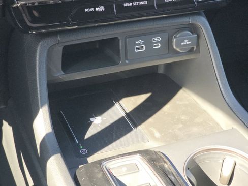 New 2025 Honda Pilot TrailSport image 8