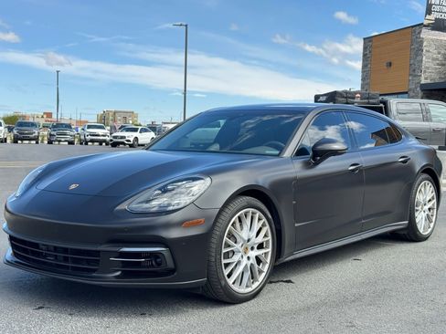 Used 2018 Porsche Panamera 4S Executive w/ Sport Chrono Package image 12