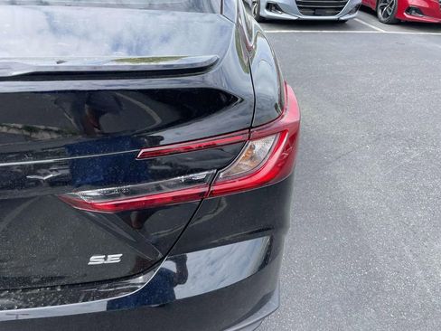 Used 2026 Toyota Camry SE w/ Convenience Package image 18