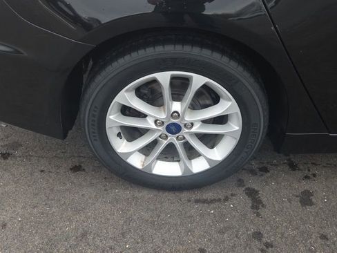 Certified 2020 Ford Fusion SE image 7