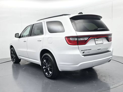 Used 2024 Dodge Durango SXT w/ SXT Blacktop Group AWD/4WD image 6