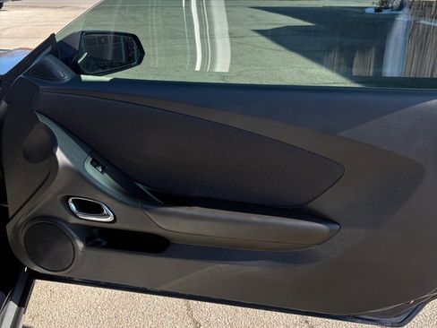 Used 2011 Chevrolet Camaro LT image 13