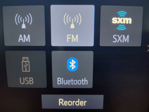 Used 2021 Toyota RAV4 Limited image 19