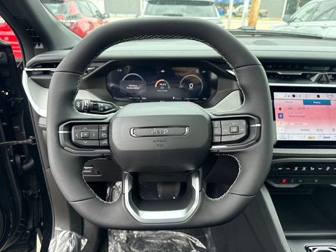 New 2026 Jeep Cherokee Limited AWD/4WD image 10