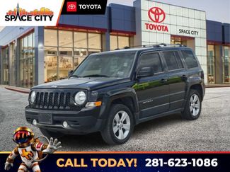 Used 2012 Jeep Patriot Limited w/ Sun/Sound Group FWD video 1