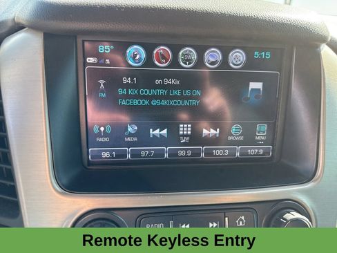 Used 2017 GMC Yukon XL Denali w/ Open Road Package AWD/4WD image 16