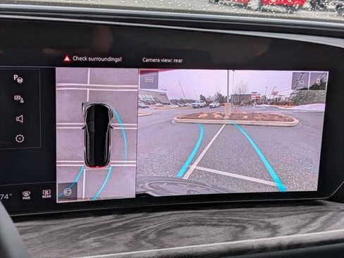 Certified 2025 Audi Q5 Prestige image 18