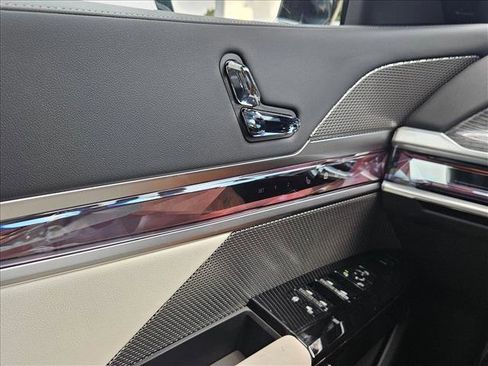 New 2026 BMW i7 eDrive50 image 21