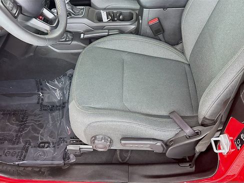 Certified 2024 Jeep Wrangler Willys image 29