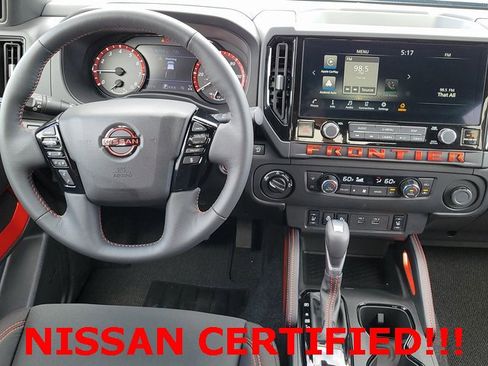 Certified 2025 Nissan Frontier PRO-4X w/ Pro Convenience Package image 9