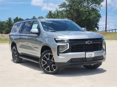 New 2025 Chevrolet Suburban RST w/ Comfort Package