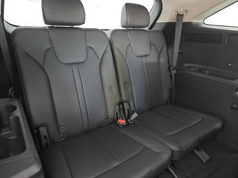 Used 2023 Kia Sorento SX FWD image 12