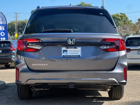 New 2026 Honda Odyssey EX-L image 5