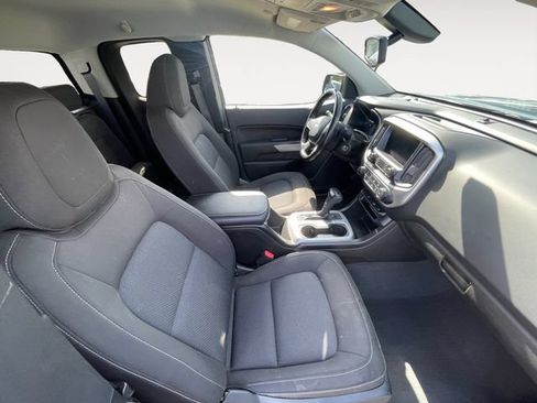 Used 2019 Chevrolet Colorado LT w/ LT Convenience Package RWD image 14