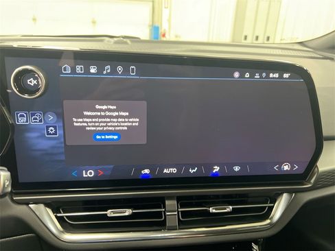 New 2026 Chevrolet Equinox EV LT image 14