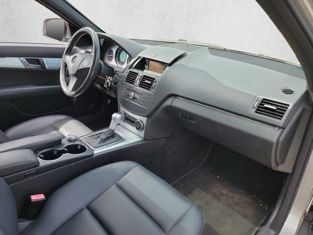 Used 2008 Mercedes-Benz C 300 Sedan image 26
