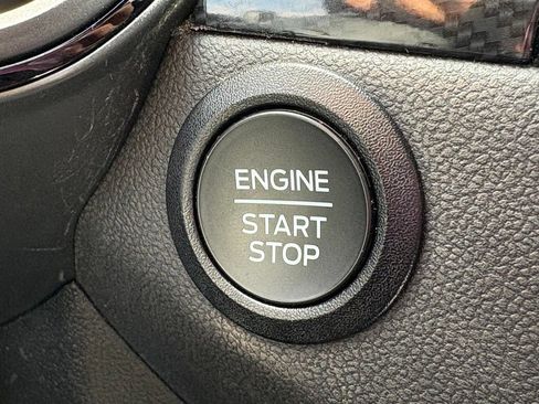 Used 2023 Ford Escape ST-Line FWD image 24