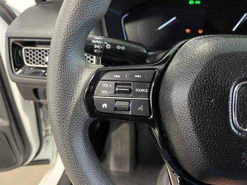 Used 2023 Honda Civic LX image 25