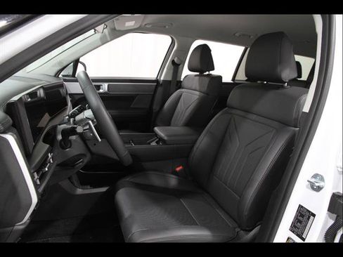 Used 2026 Hyundai Santa Fe SEL AWD/4WD image 5
