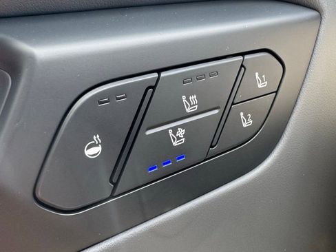 New 2026 Kia EV9 Wind image 29