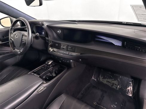 Used 2018 Lexus LS 500 w/ Interior Upgrade Package RWD image 47
