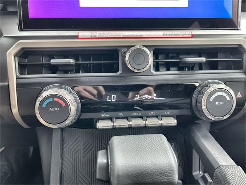 New 2025 Toyota Tacoma TRD Off-Road image 27