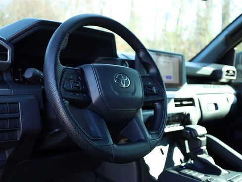 New 2025 Toyota Tacoma SR5 image 20