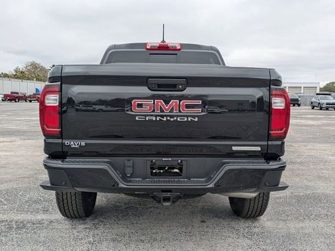 Certified 2024 GMC Canyon Elevation w/ Convenience Package image 6