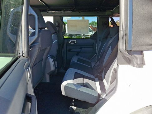New 2025 Ford Bronco Big Bend image 6